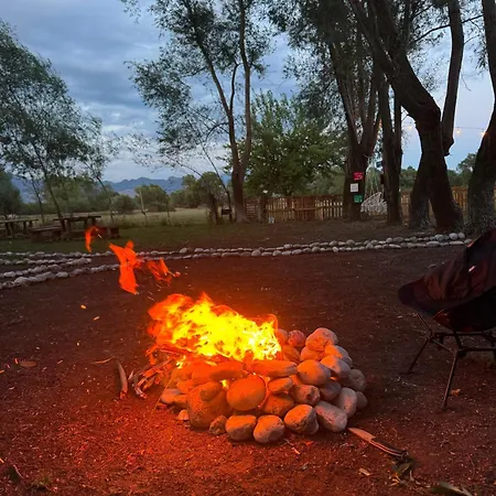 Parque de Campismo Taverna E Liqenit Shtoji i Vjeter